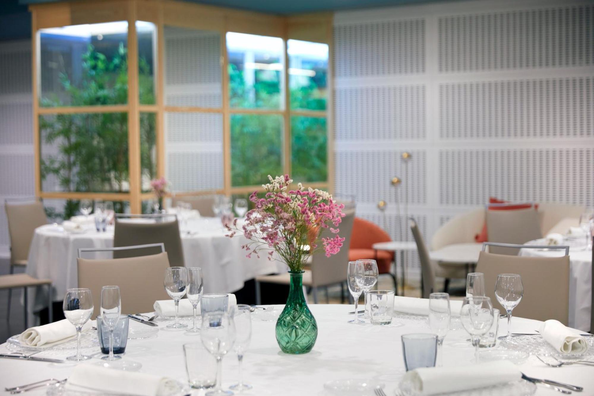 Vincci Maritimo Hotel